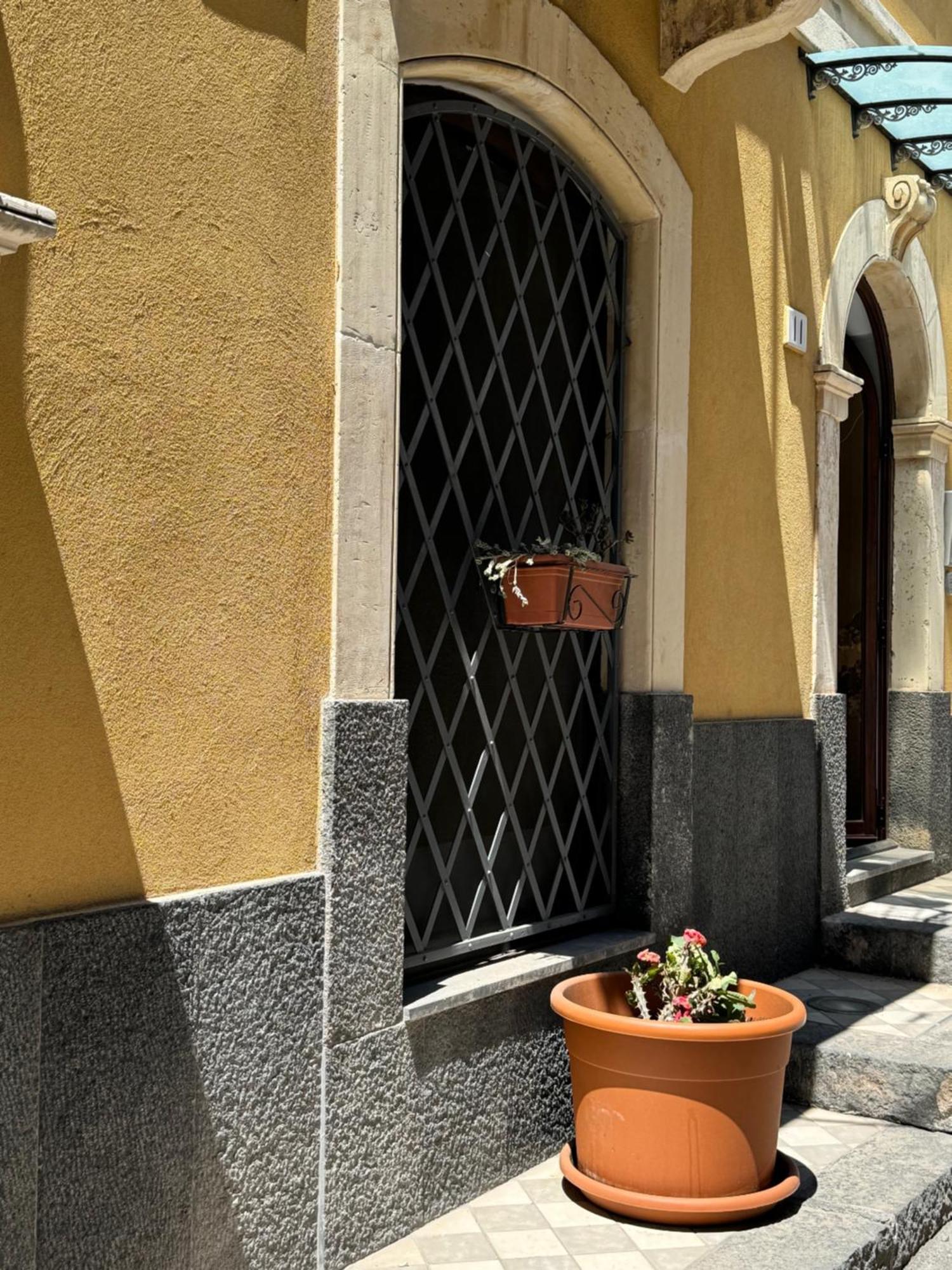 Apartmán Dimora Delle Sciare - Centro Storico CTA Exteriér fotografie